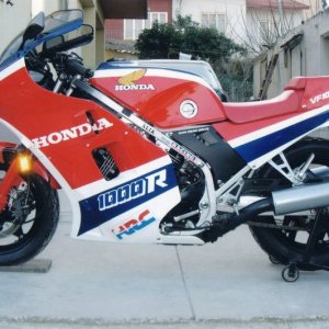 Honda VF 1000 - 1994
